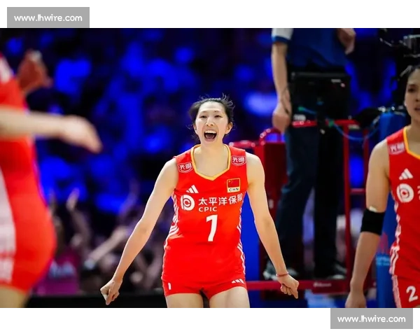 中国女排 2-1 险胜保加利亚，吴梦洁决胜局定音香港站