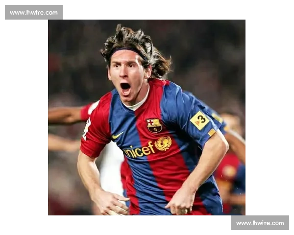 梅西萌娃力荐发带造型！长发飘逸成赛场新焦点